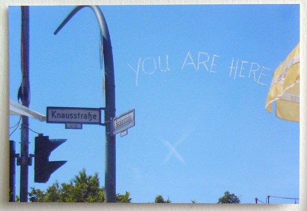 When airplanes leave secret signs in the sky...