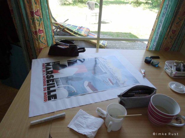 Working during the holidays - another Hotel-Deco-Busting Intervention in the making. 