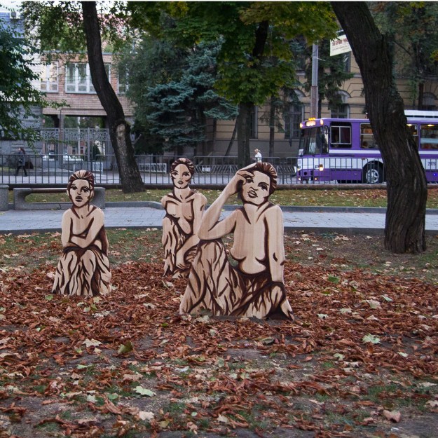 Three Young Muses, Art project of Artsvit Gallery and German Consulate of Donezk. Artist: Imke Rust